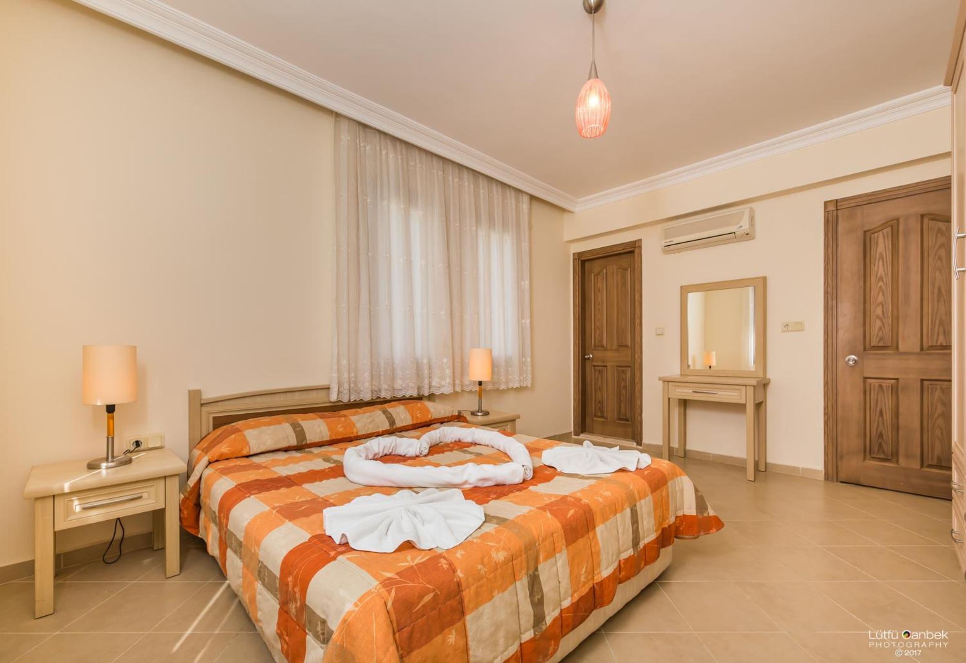 Perdikia Hill Hotel And Villas 올루데니스 외부 사진