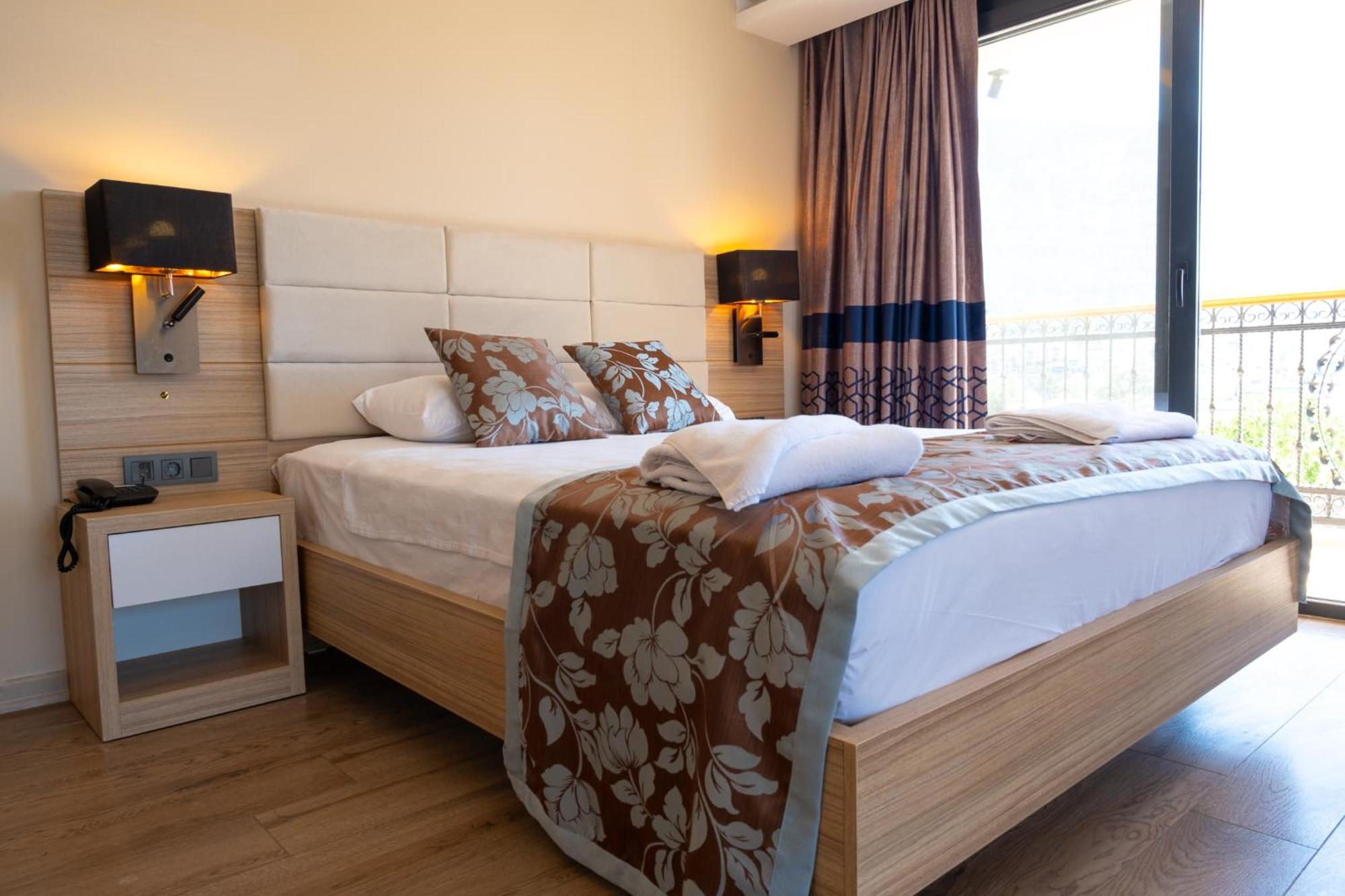 Perdikia Hill Hotel And Villas 올루데니스 외부 사진